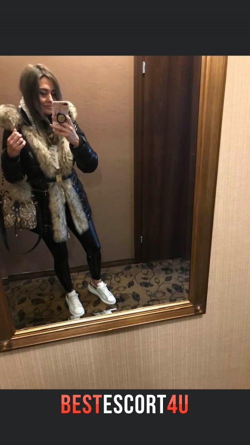 Blonde hair Orlandomarie  picture 1